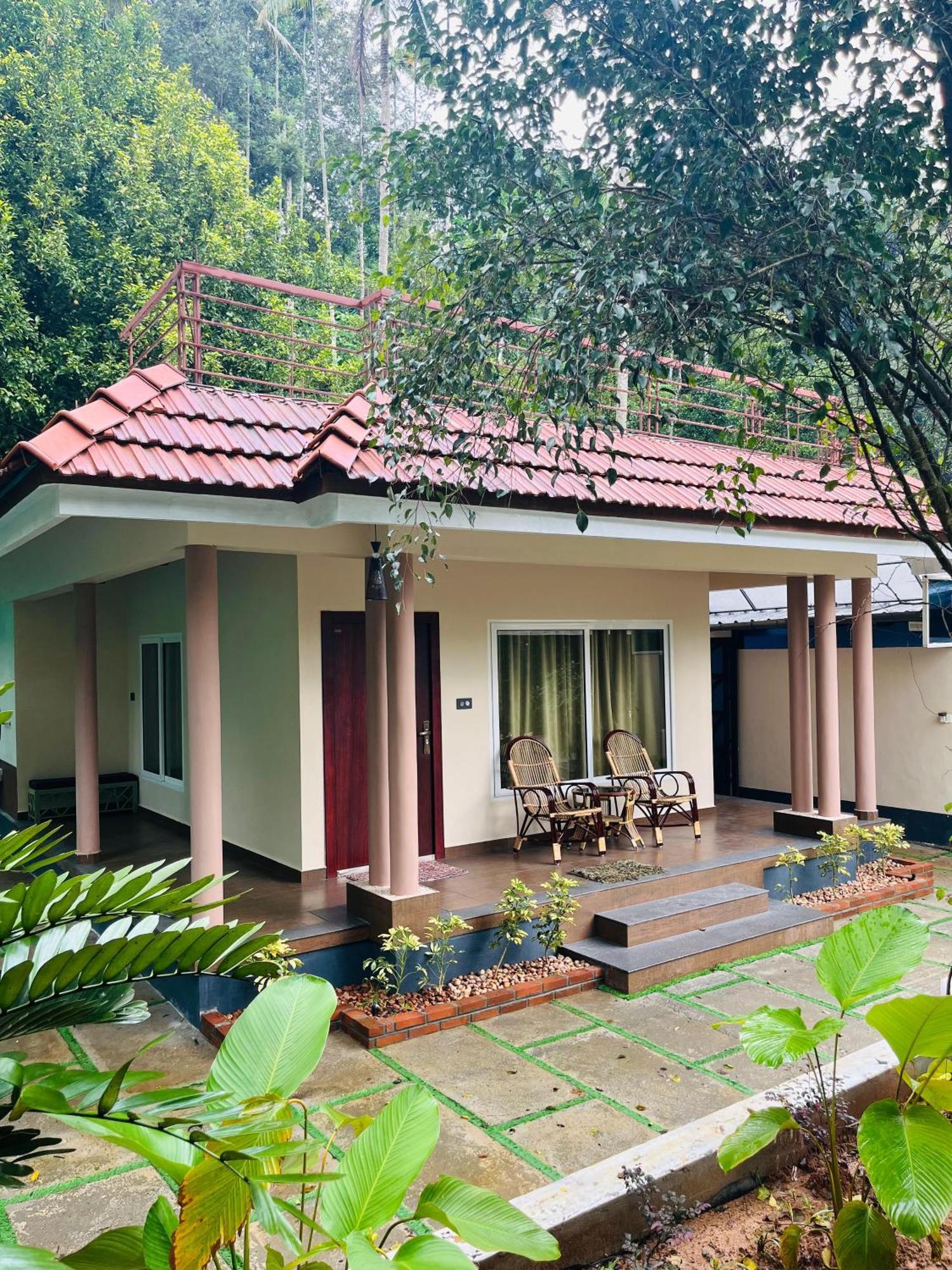 Fab Valley Homestay 蒙纳 客房 照片