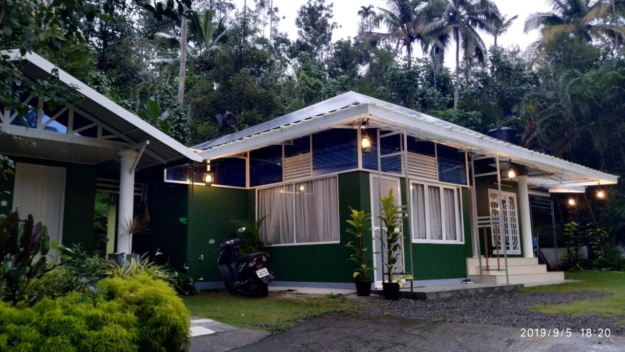 Fab Valley Homestay 蒙纳 外观 照片